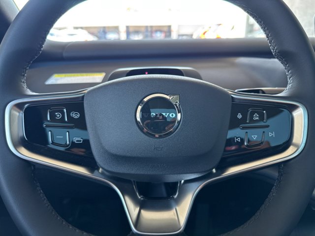 صورة مصغرة 24 لـ 2026 Volvo EX30 PLUS