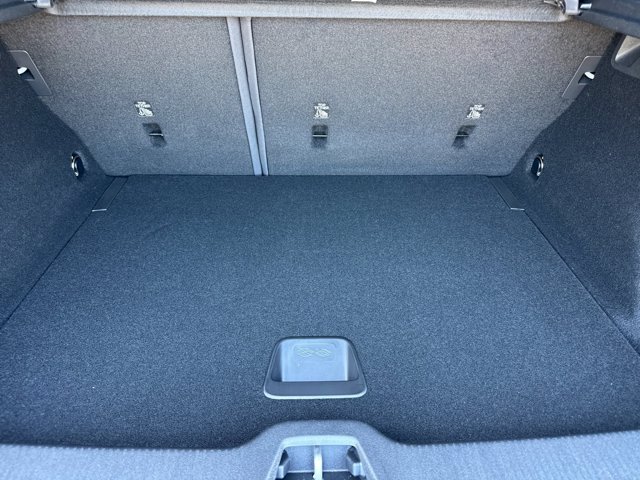 صورة مصغرة 16 لـ 2026 Volvo EX30 PLUS