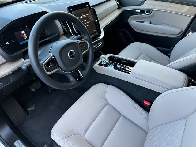 2026 Volvo XC90 PLUS 缩略图 13