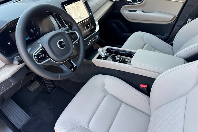 2026 Volvo XC90 PLUS 缩略图 13