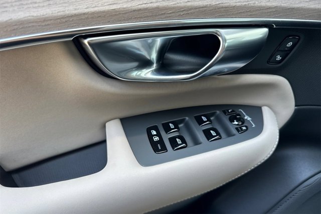 2026 Volvo XC90 PLUS 缩略图 14