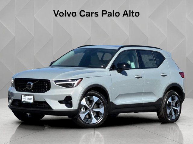 New 2026 Volvo XC40 Plus