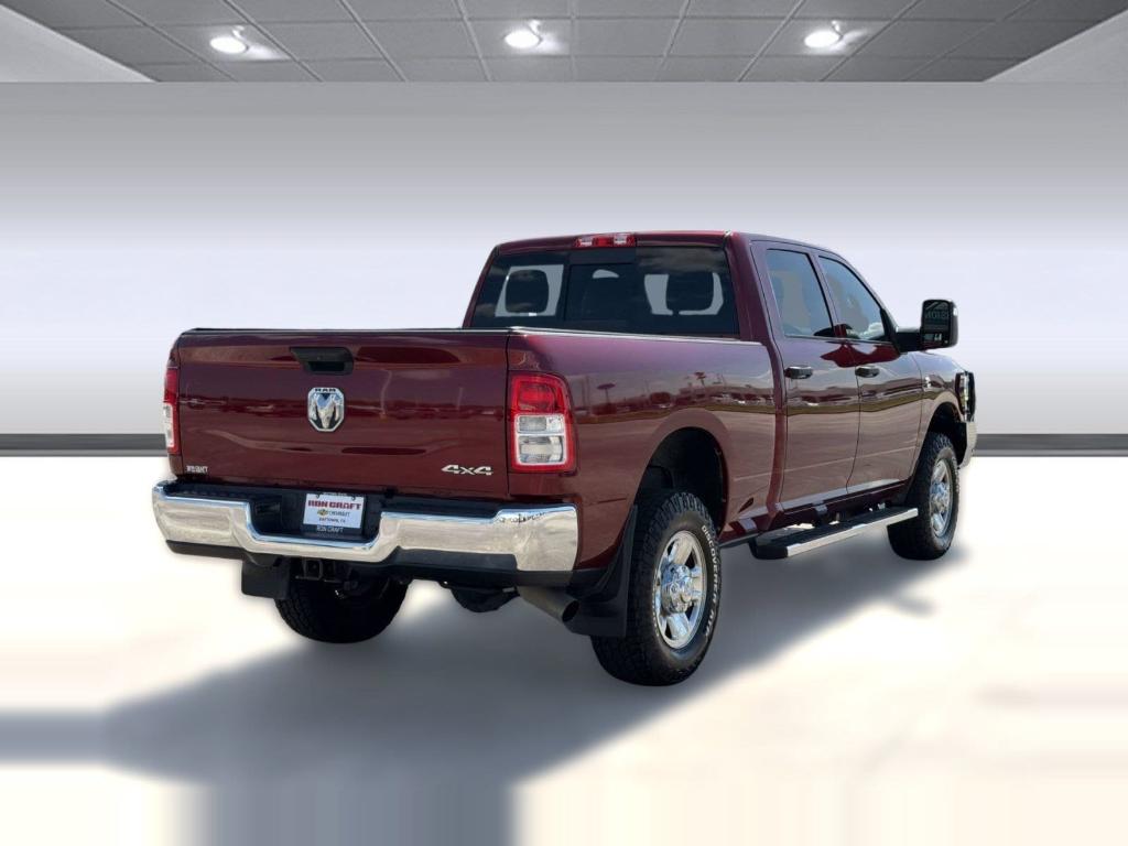 2024 RAM 2500 TRADESMAN CREW CAB 4X4 6'4' BOX — фото 9