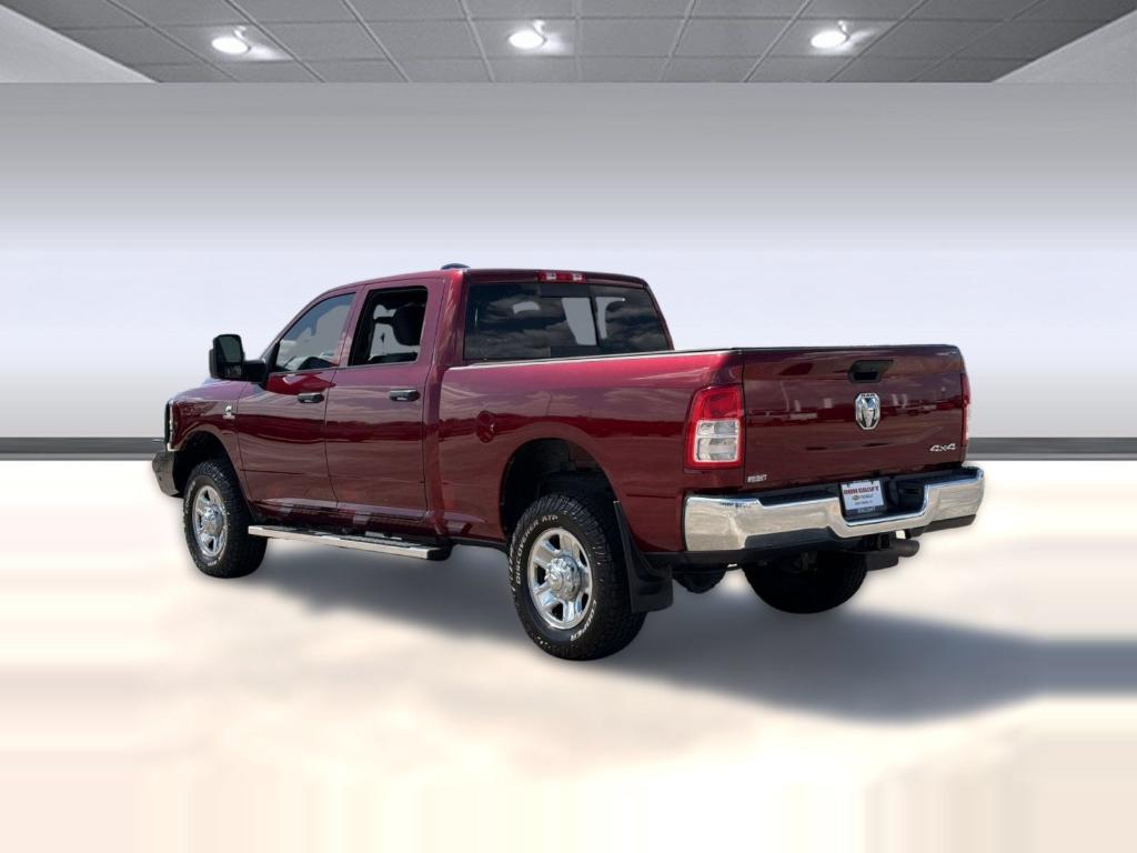 2024 RAM 2500 TRADESMAN CREW CAB 4X4 6'4' BOX — фото 3