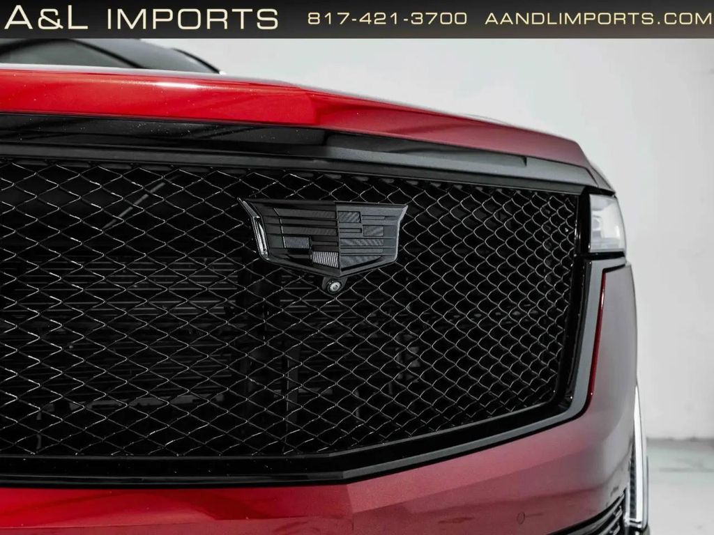 صورة مصغرة 17 لـ 2023 Cadillac ESCALADE SPORT