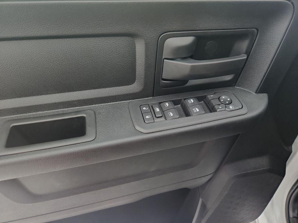 2026 RAM 2500 TRADESMAN 缩略图 12