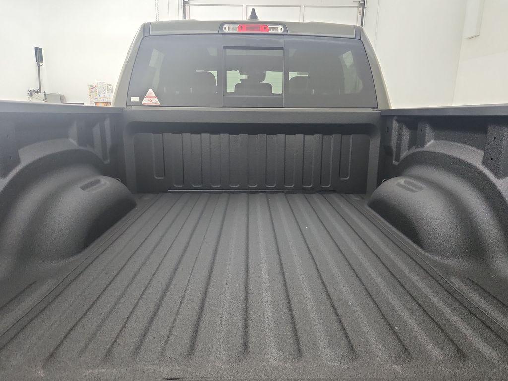 صورة مصغرة 31 لـ 2026 RAM 1500 REBEL