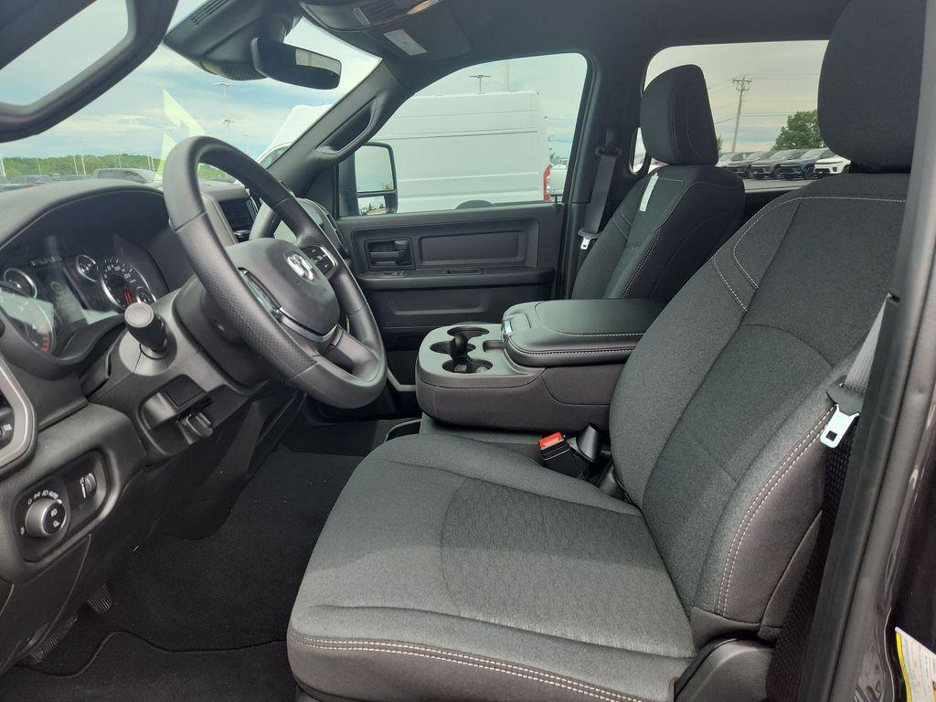 2026 RAM 3500 TRADESMAN 照片 9