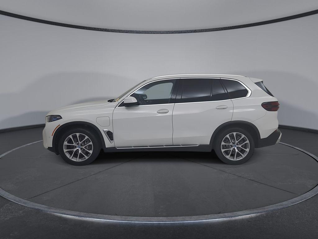 صورة 8 لـ 2025 BMW X5 PHEV XDRIVE50E