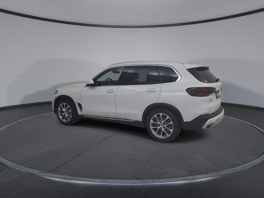 صورة 9 لـ 2025 BMW X5 PHEV XDRIVE50E
