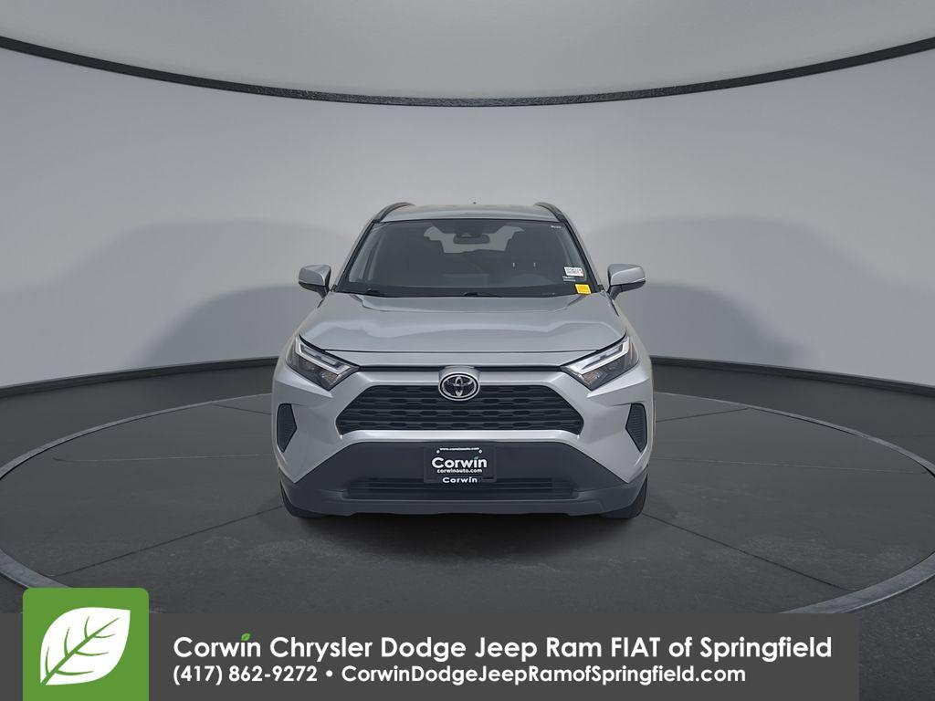 TOYOTA RAV4 - 5