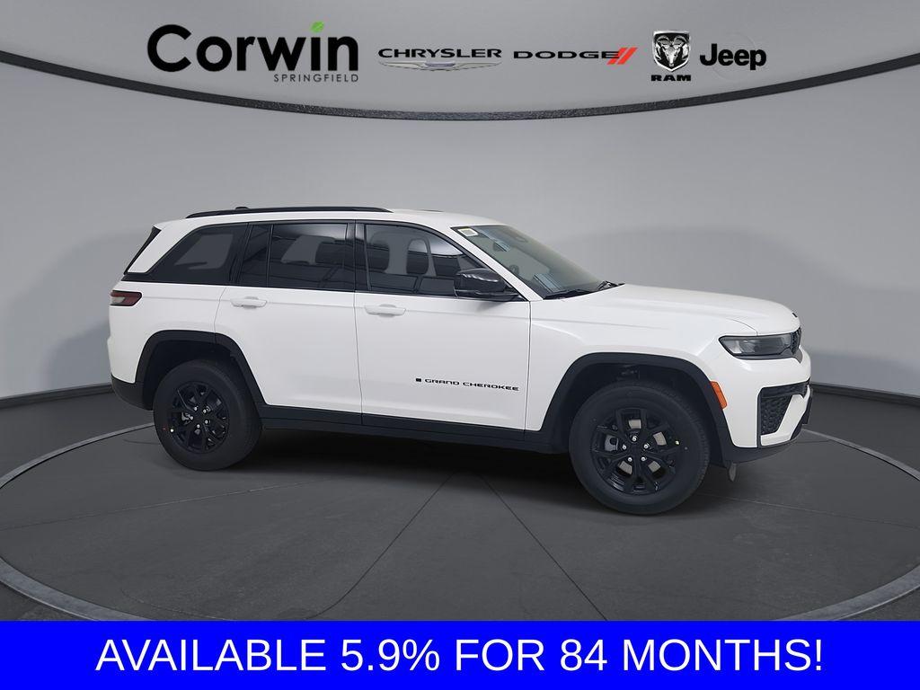 New 2026 Jeep Grand Cherokee Laredo