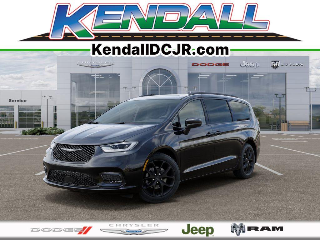 New 2026 Chrysler Pacifica Limited