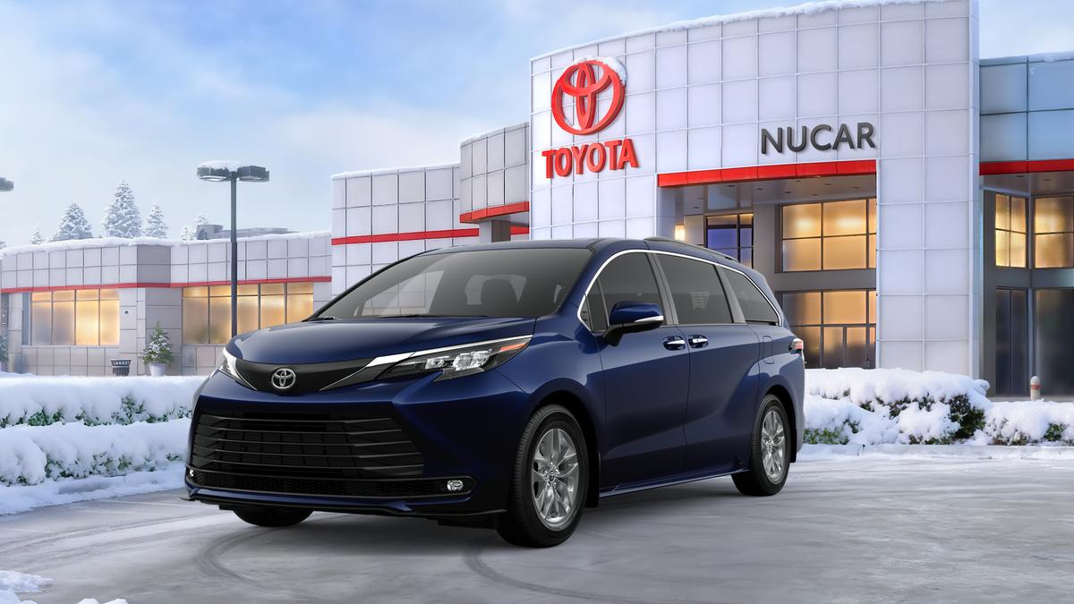 New 2026 Toyota Sienna XLE
