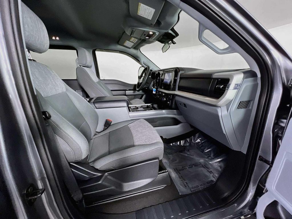 صورة مصغرة 27 لـ 2024 FORD F-250 XLT