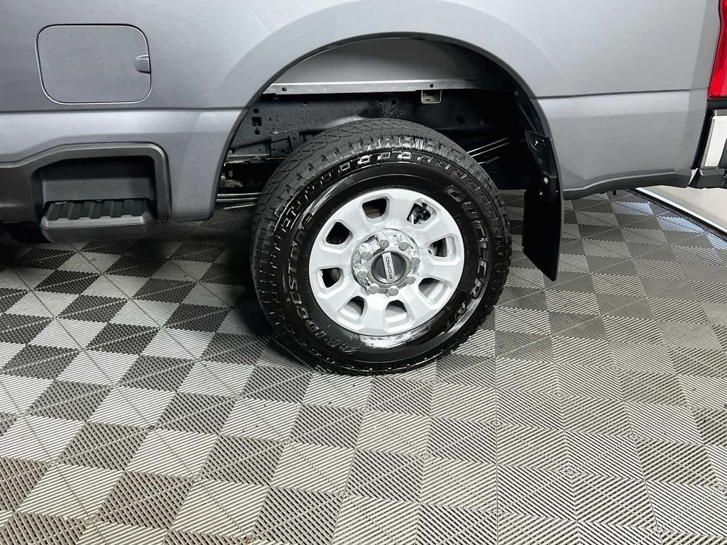 صورة مصغرة 30 لـ 2024 FORD F-250 XLT