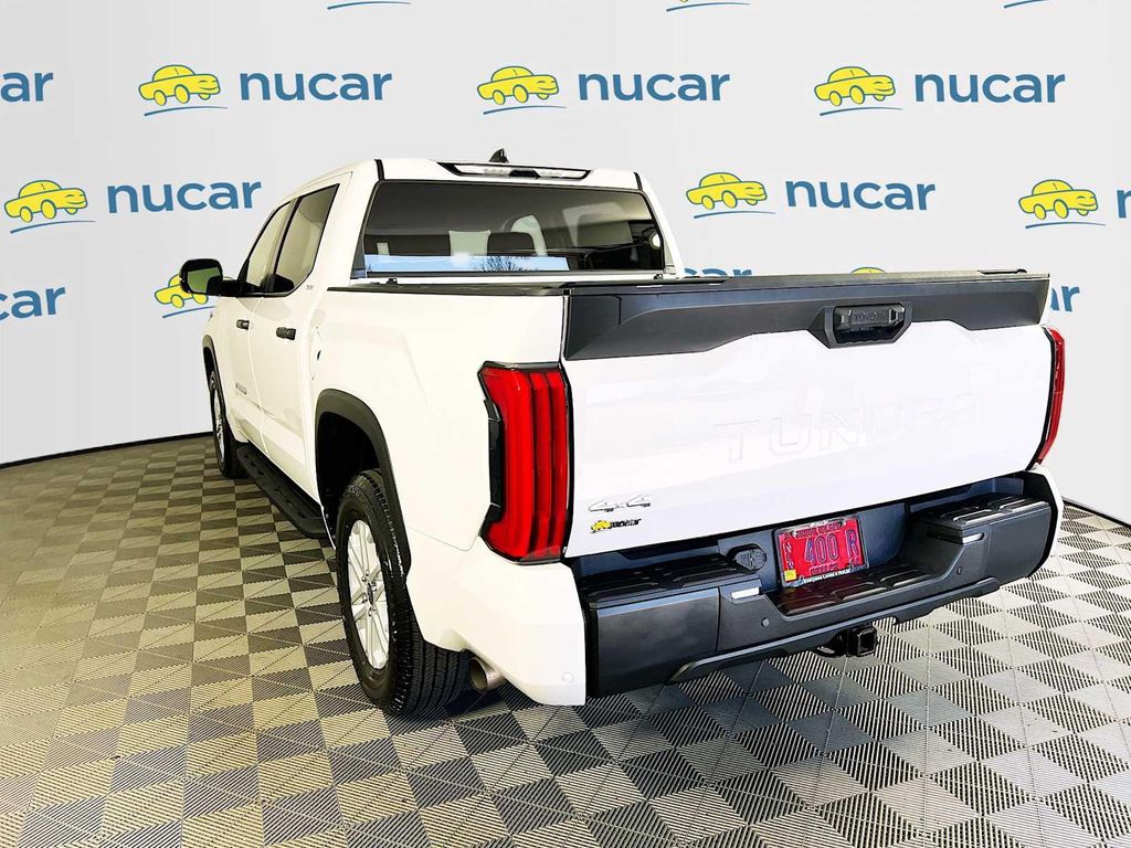 TOYOTA TUNDRA - 5