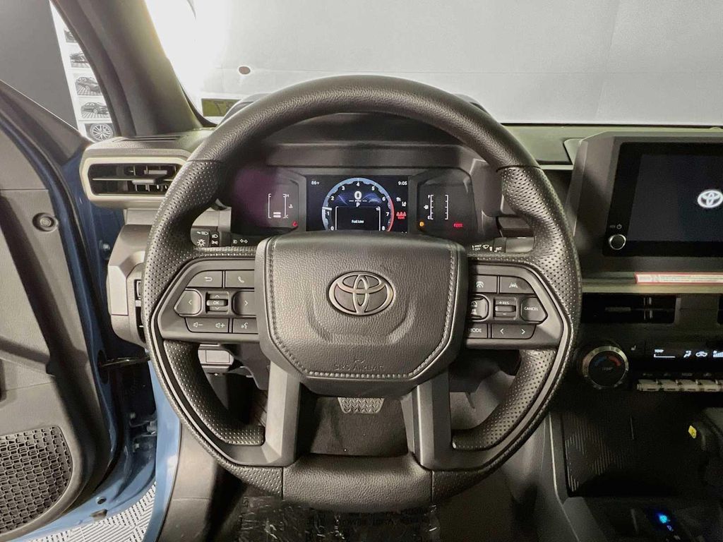 2026 Toyota TACOMA SR5 — фото 8