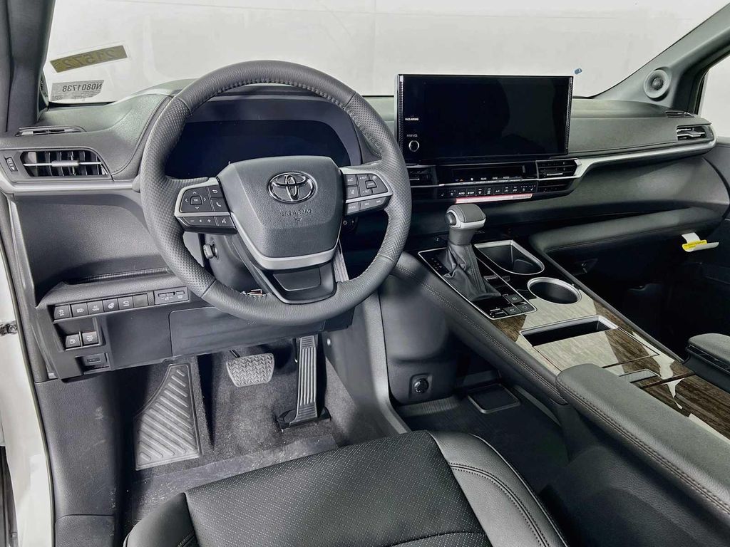 2026 Toyota SIENNA PLATINUM — миниатюра 7