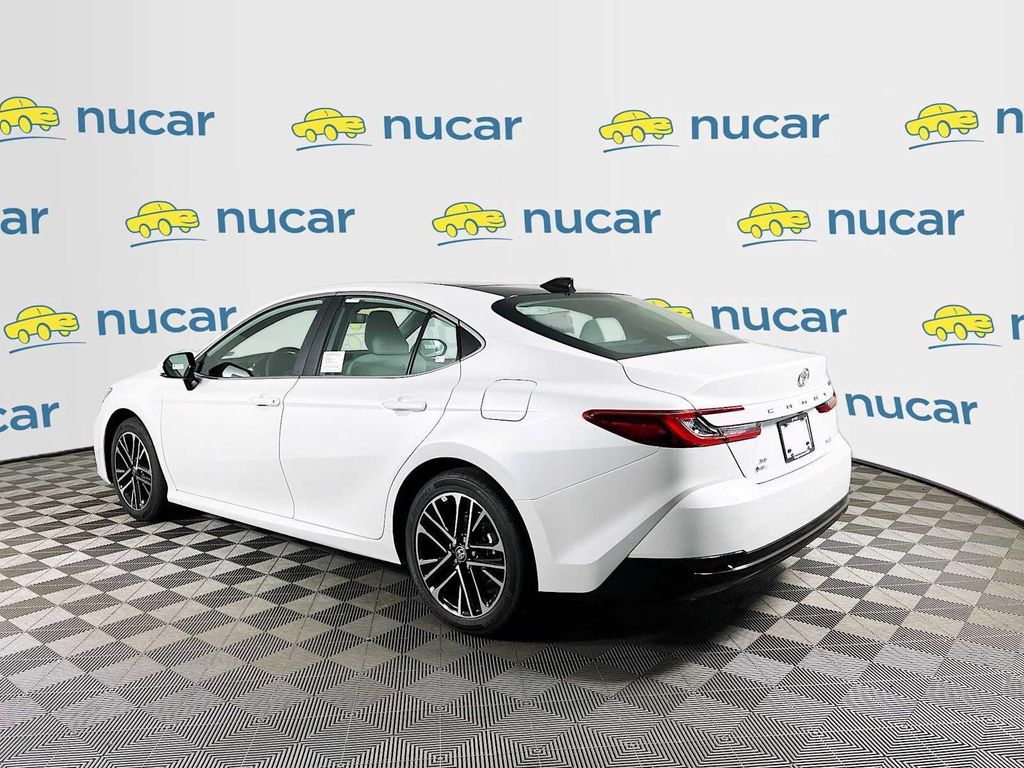 TOYOTA CAMRY - 5