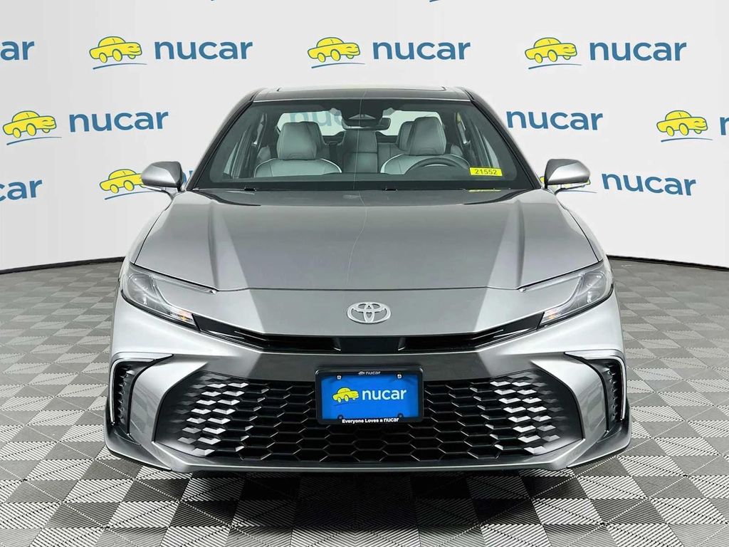 2026 Toyota CAMRY SE — фото 3