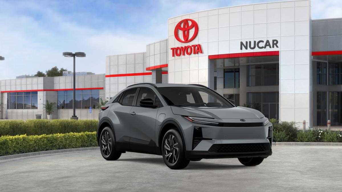 صورة 13 لـ 2026 Toyota C-HR SE