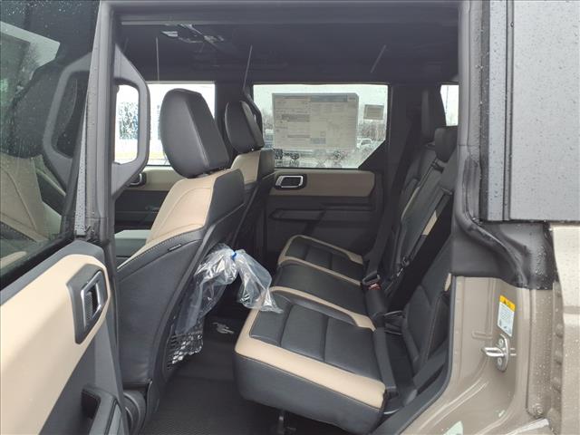 FORD BRONCO - 8