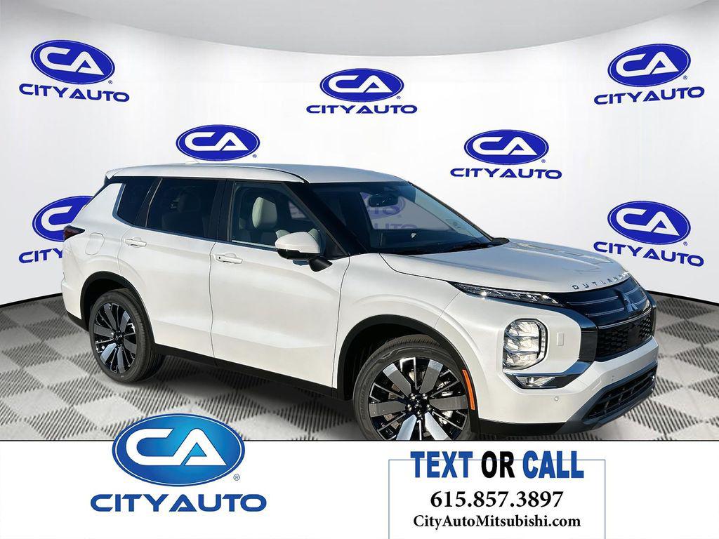 New 2026 Mitsubishi Outlander SE S-AWC