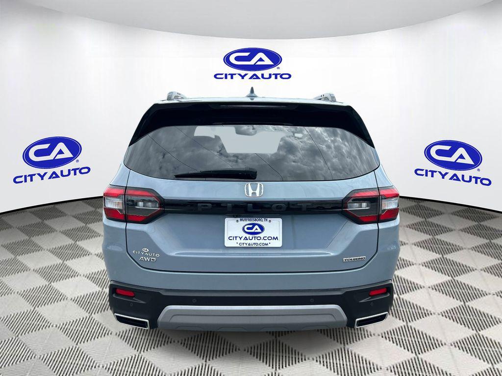 صورة 5 لـ 2025 Honda PILOT TOURING 8-PASSENGER