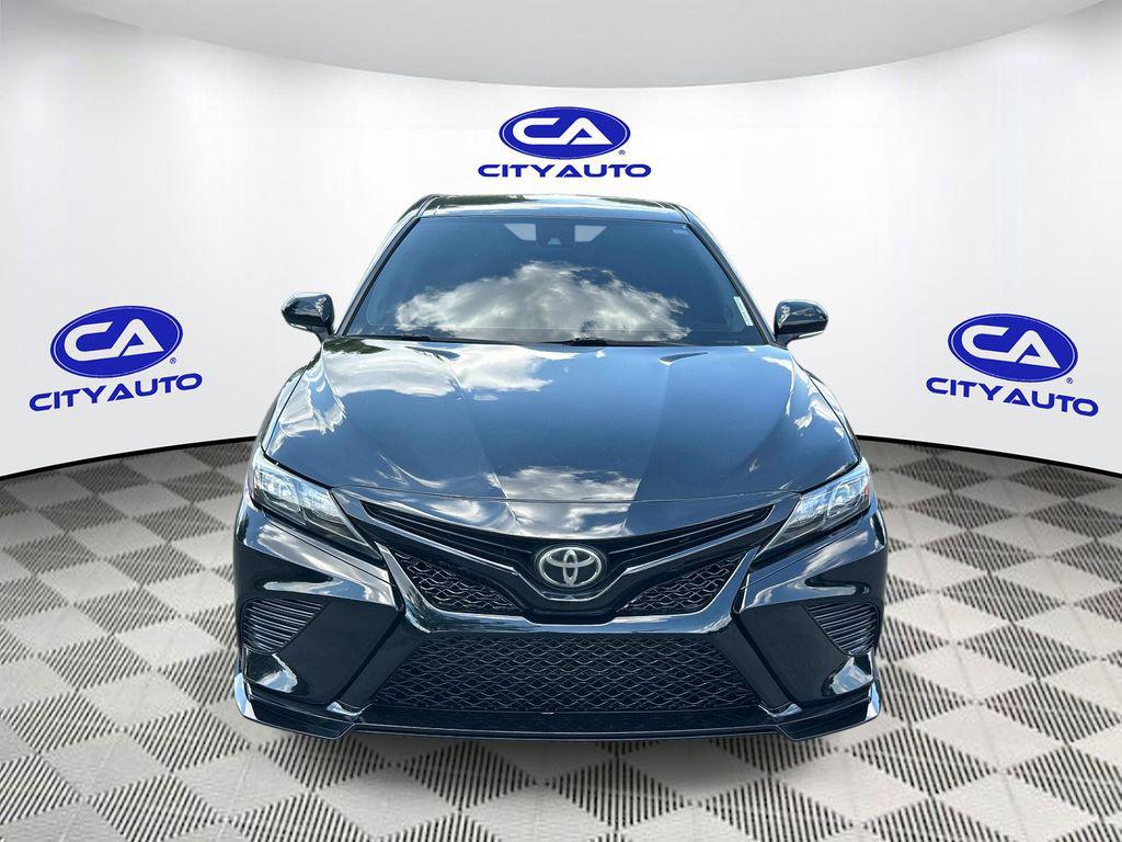 TOYOTA CAMRY - 10