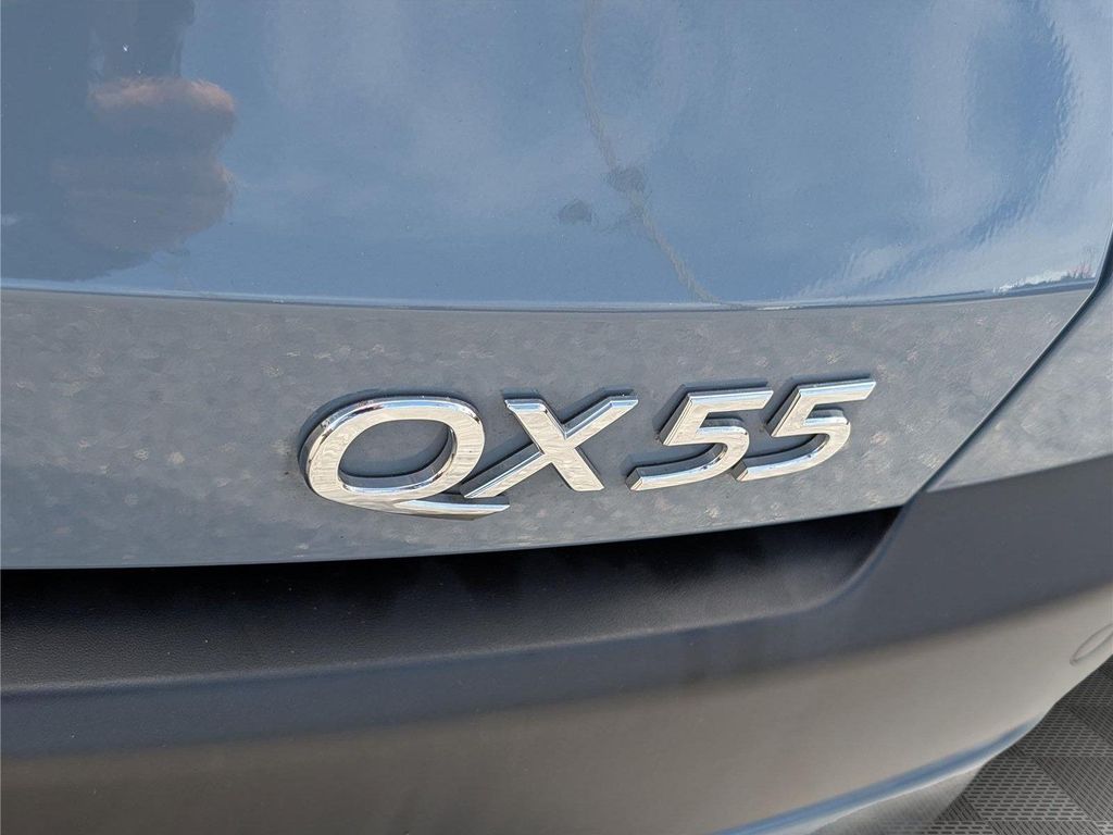 2023 Infiniti QX55 ESSENTIAL photo 9