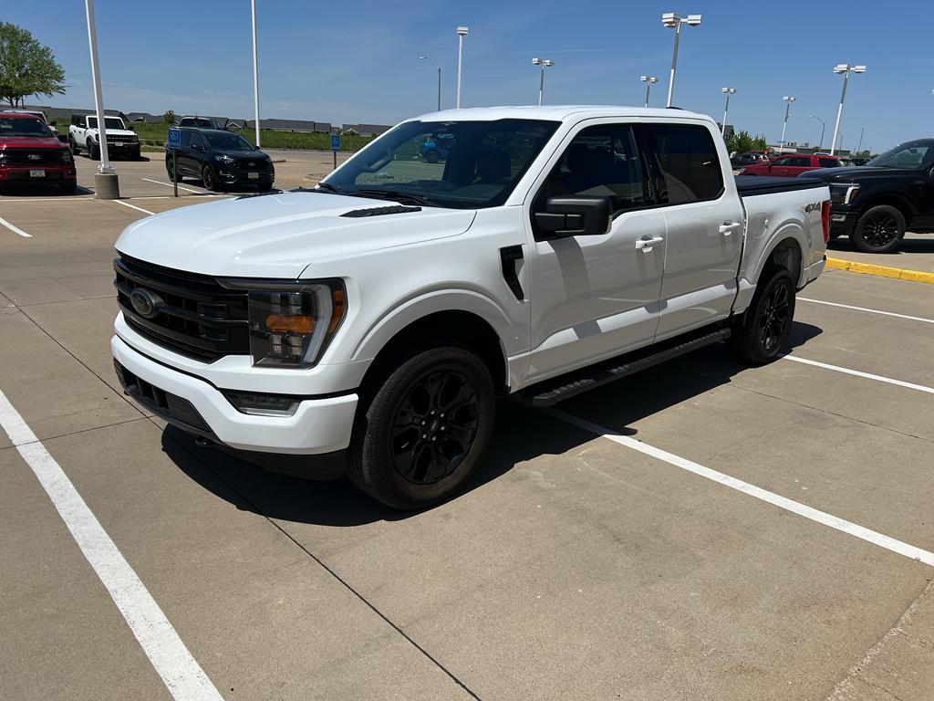 FORD F-150 XLT - 4