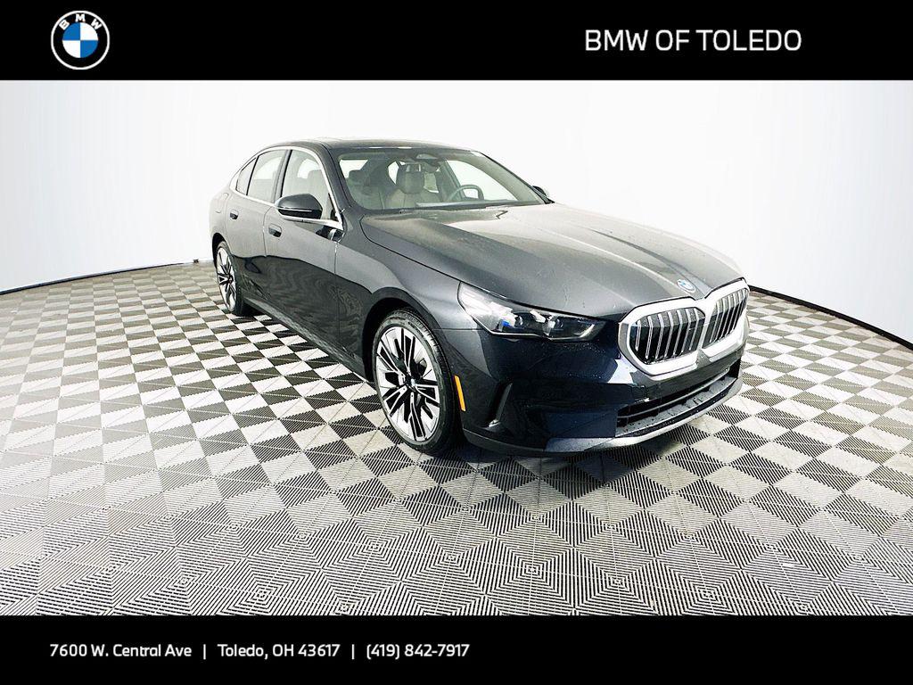 New 2026 BMW 530 xDrive