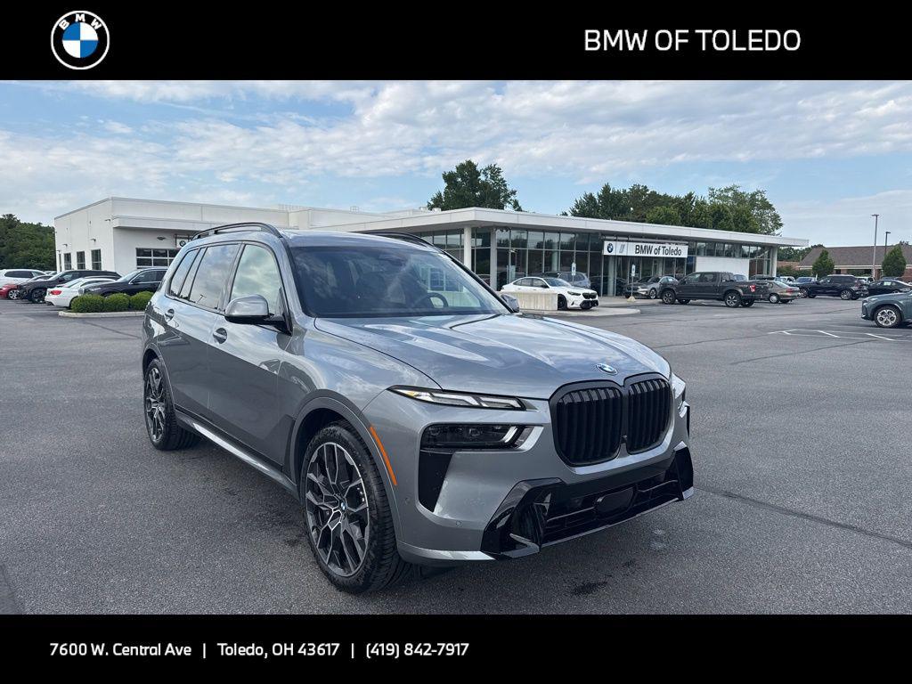 New 2026 BMW X7 xDrive40i