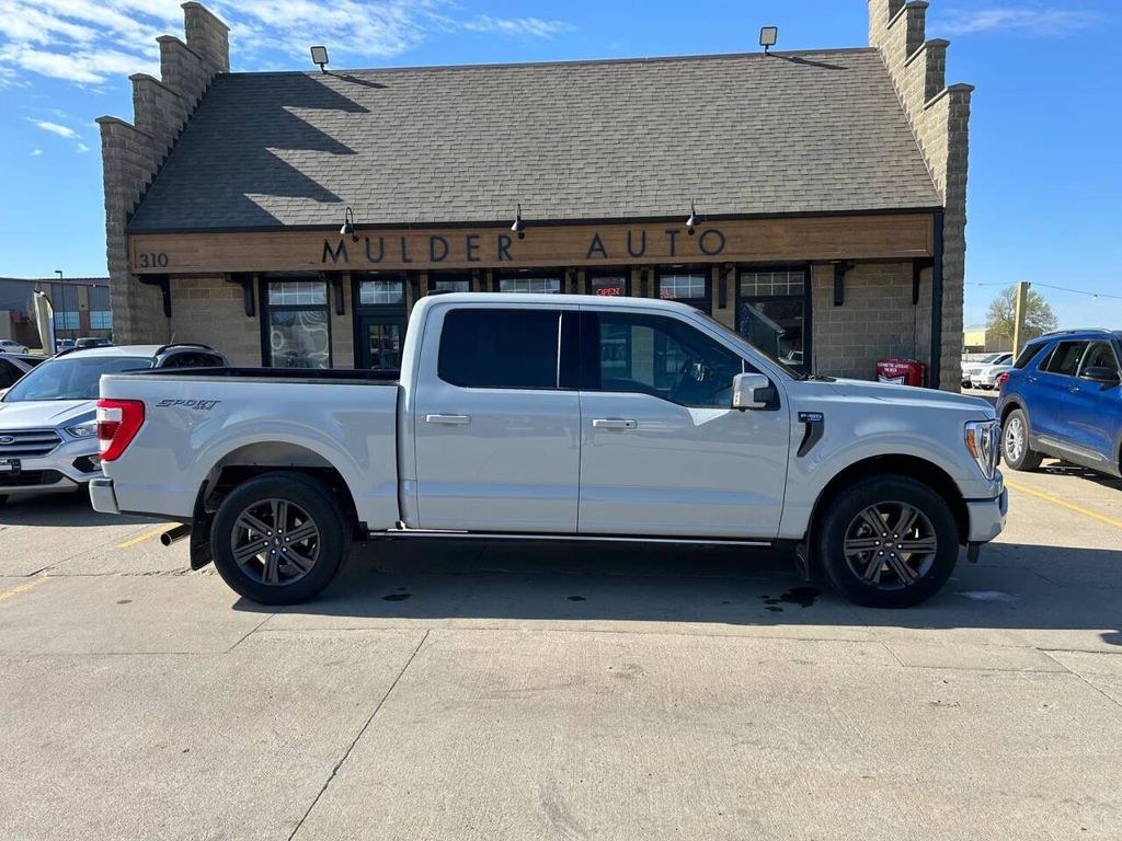 FORD F-150 LARIAT - 1