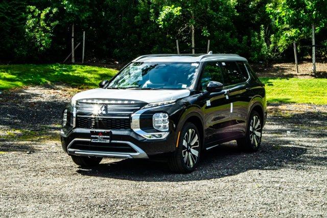 New 2025 Mitsubishi Outlander