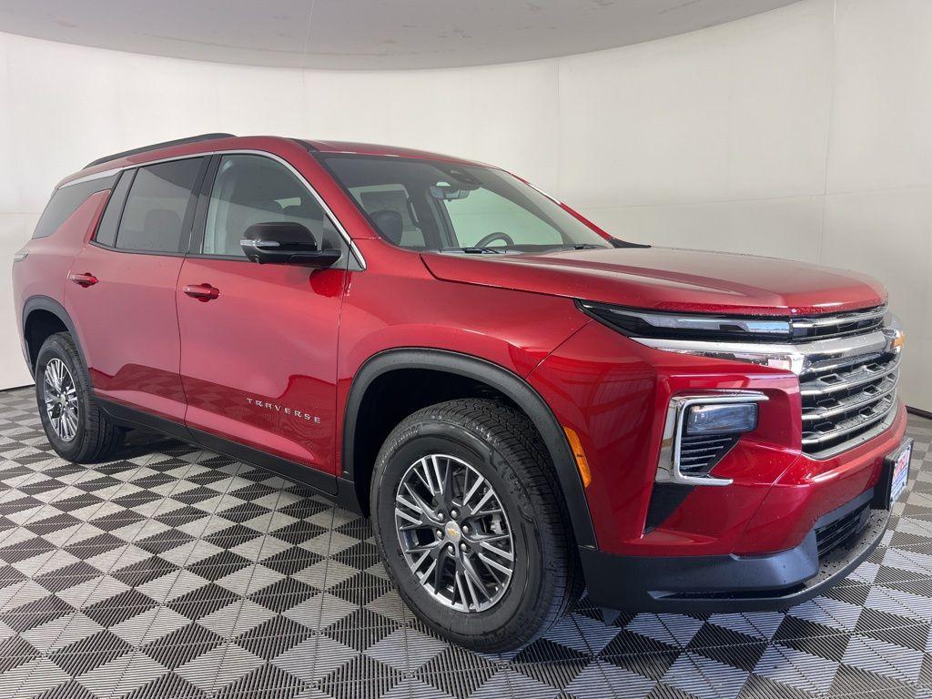 New 2026 Chevrolet Traverse LT