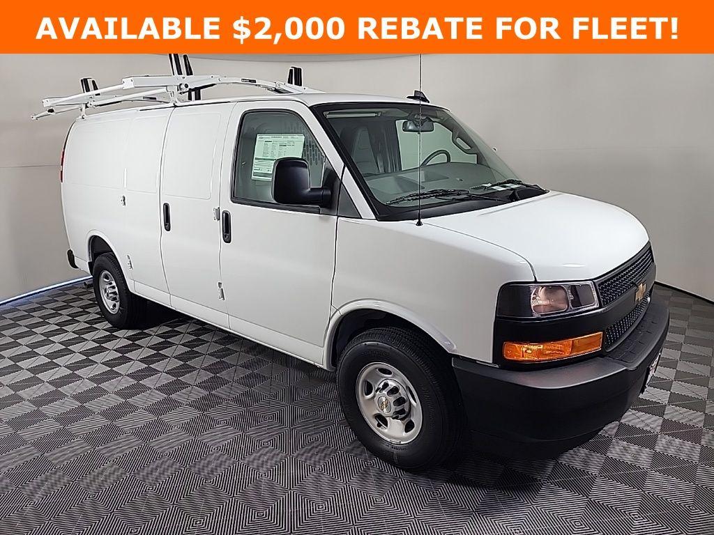 New 2025 Chevrolet Express 3500 Work Van
