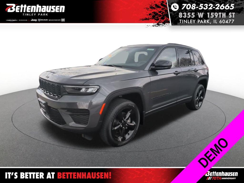 New 2025 Jeep Grand Cherokee Laredo