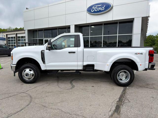 2026 FORD F-350 XLT — фото 4