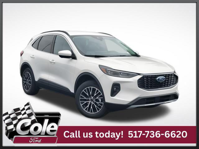 New 2025 Ford Escape PHEV SE
