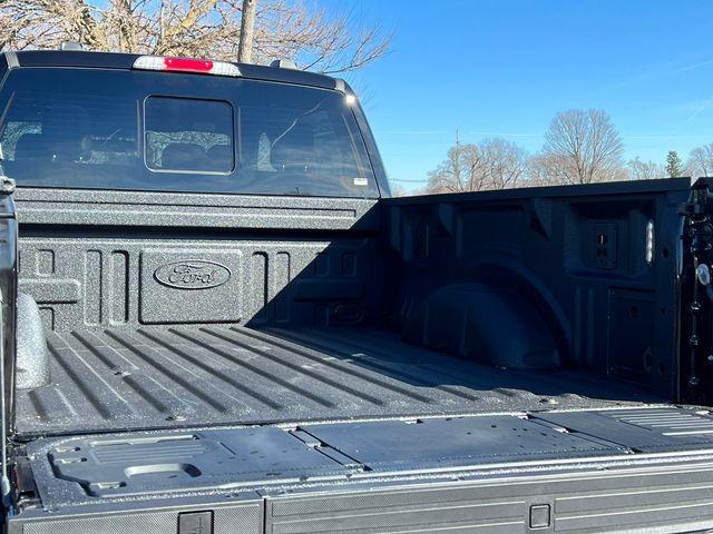 FORD F-150 XLT - 10