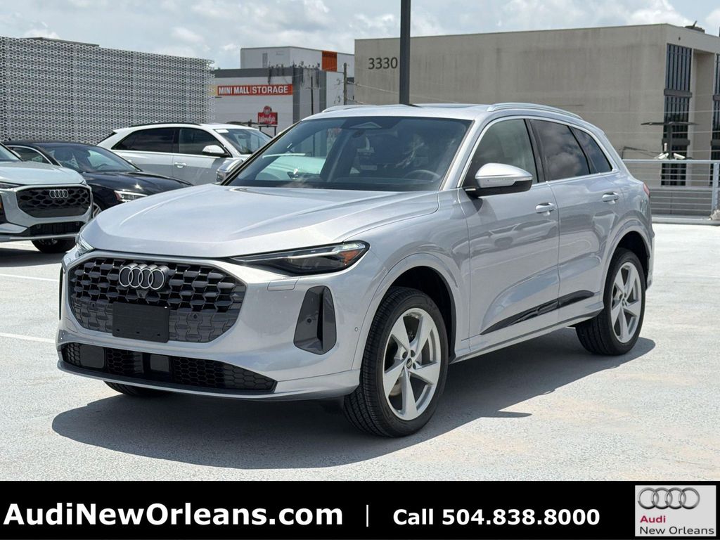 New 2026 Audi Q5 Premium Plus TFSI quattro S tronic