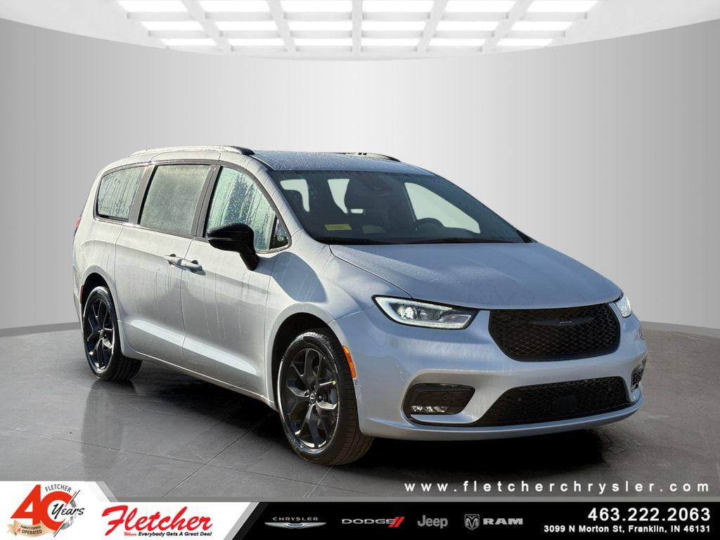 New 2026 Chrysler Pacifica L