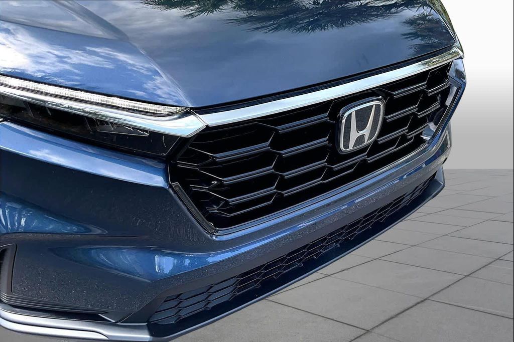 صورة 30 لـ 2024 Honda CR-V EX 2WD