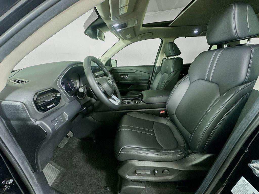 صورة مصغرة 21 لـ 2026 Honda PILOT TOURING