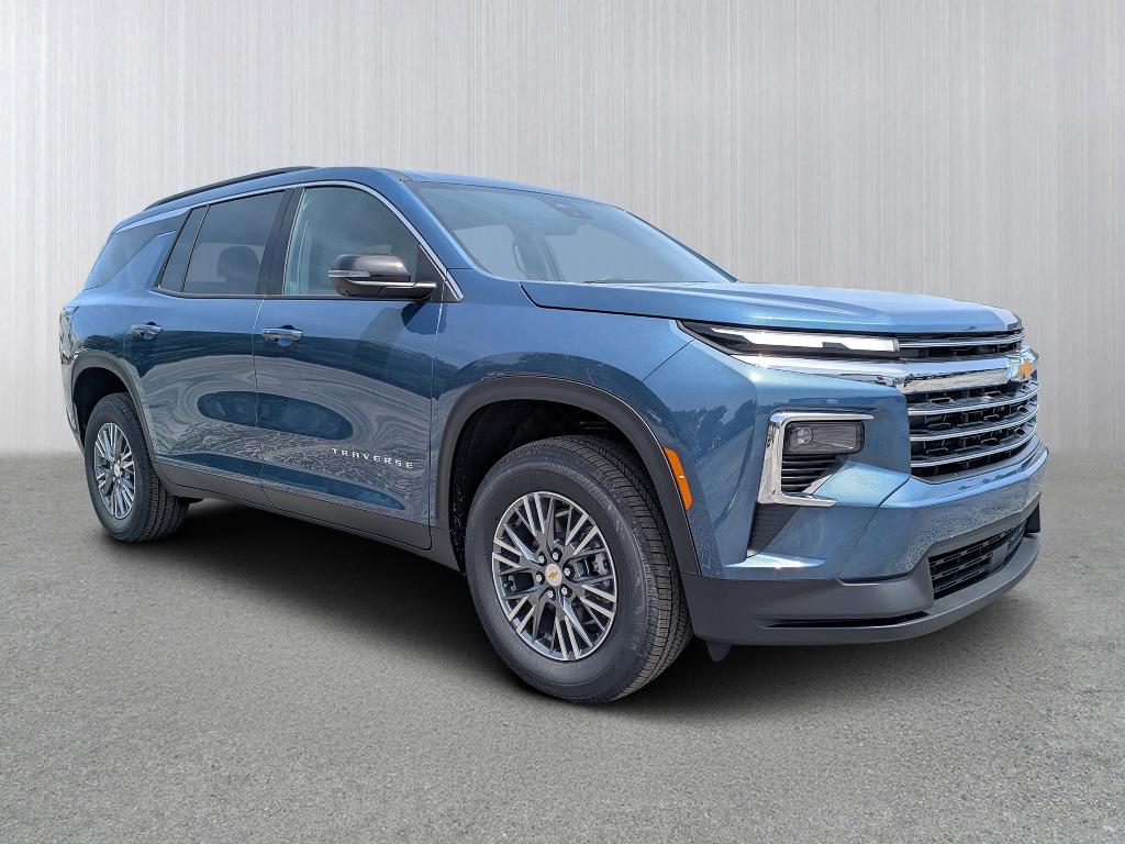 New 2026 Chevrolet Traverse LT