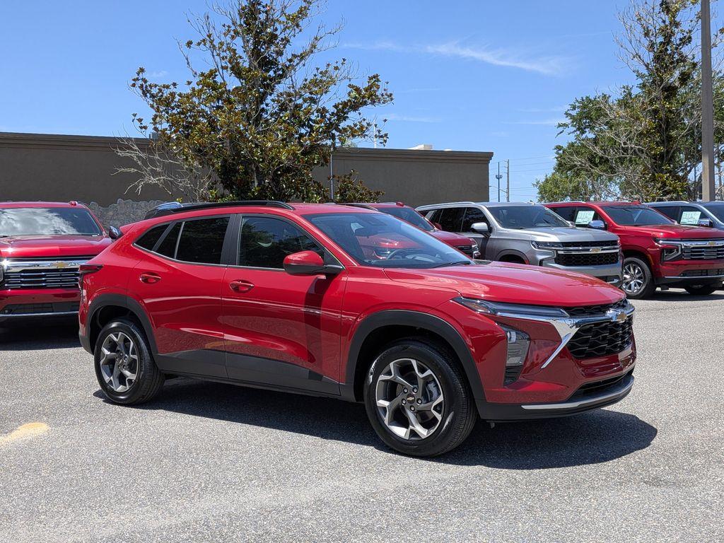 New 2026 Chevrolet Trax LT