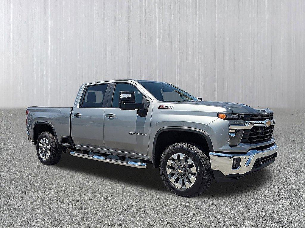 New 2026 Chevrolet Silverado 2500 LT