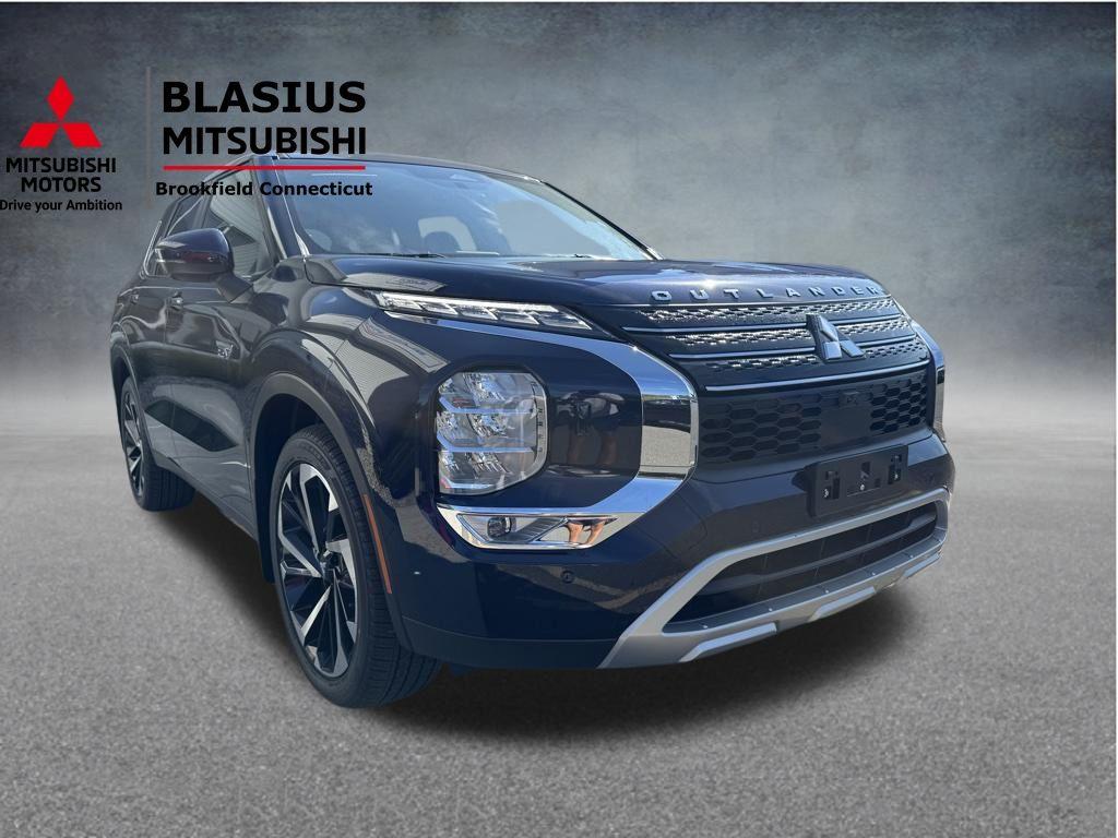New 2025 Mitsubishi Outlander PHEV SE